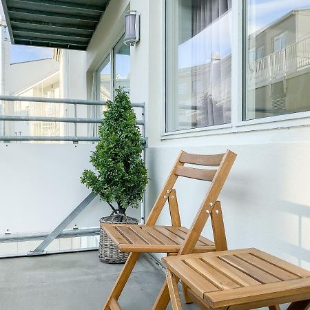 Akh81 Apartment Акурейри Екстериор снимка